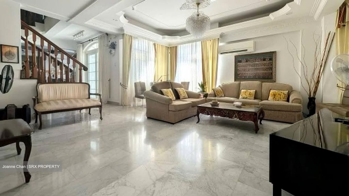 Jalan Senang (D14), Terrace #636888701